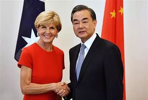 健身教练60话攻击部位下拉式