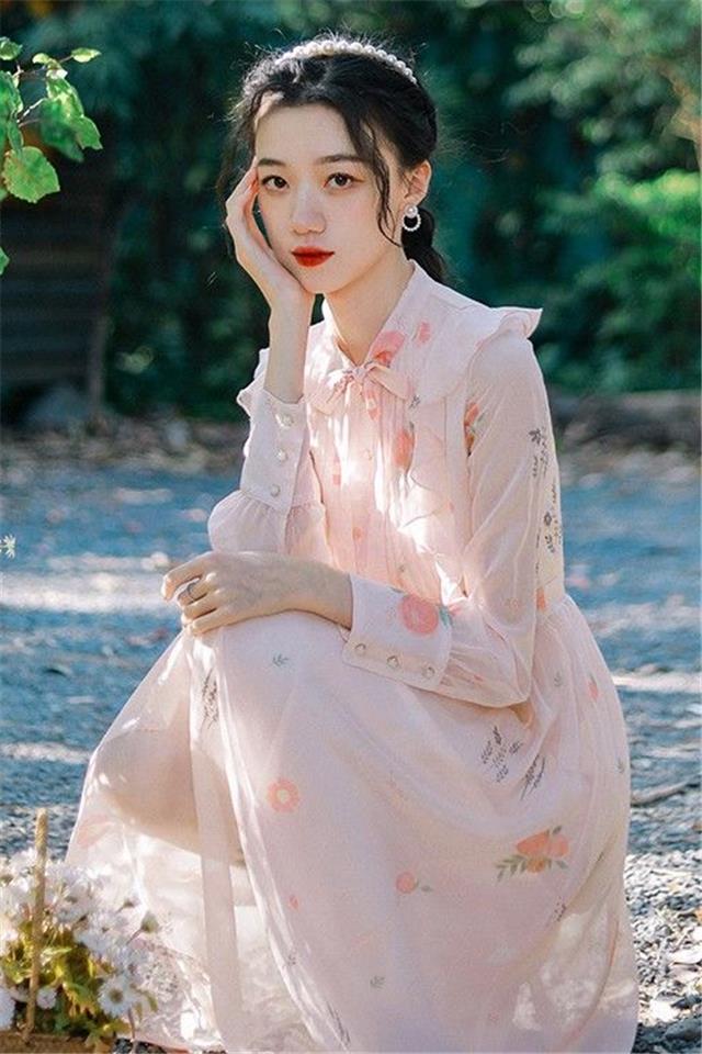亚洲老人BBBB