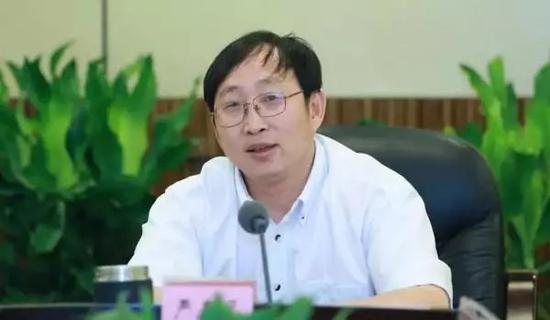 跳dan放在里面给我走路