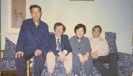 日本边添边摸边做边爱