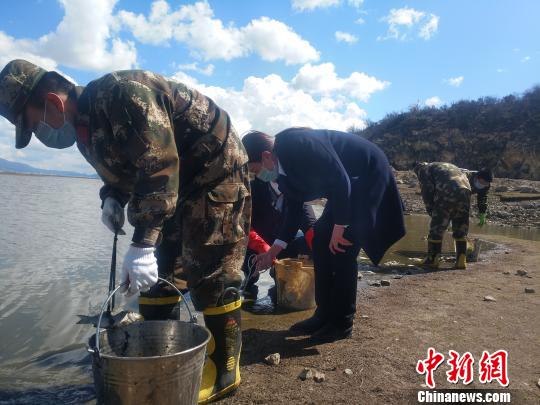 国产精品自虐免费观看